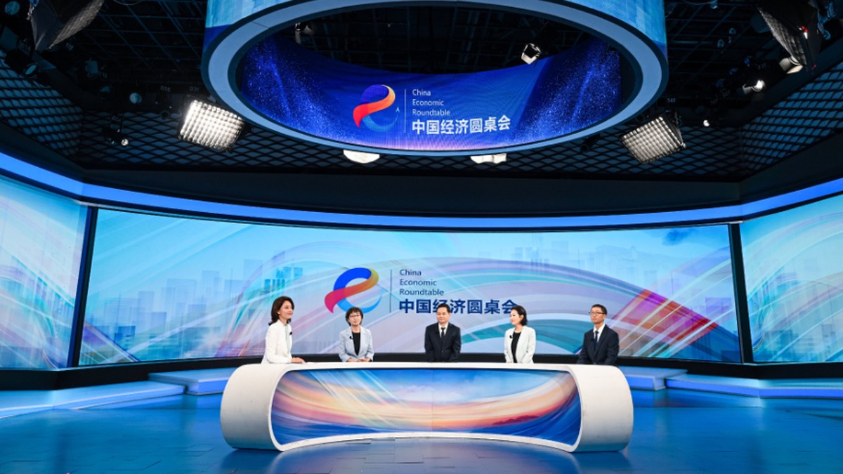 十部门印发医药工业“十五五”规划：FIC占全球不少于25%，“AI制药高价值应用场景”写入国家规划