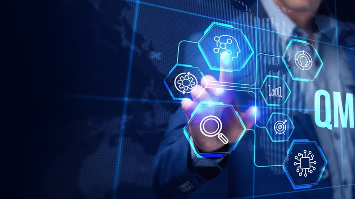 CEN-CENELEC：AI 法案首个协调标准 EN 18286:2026 获欧盟官方公报引用，把第 17 条质量管理体系要求转成可审计条款